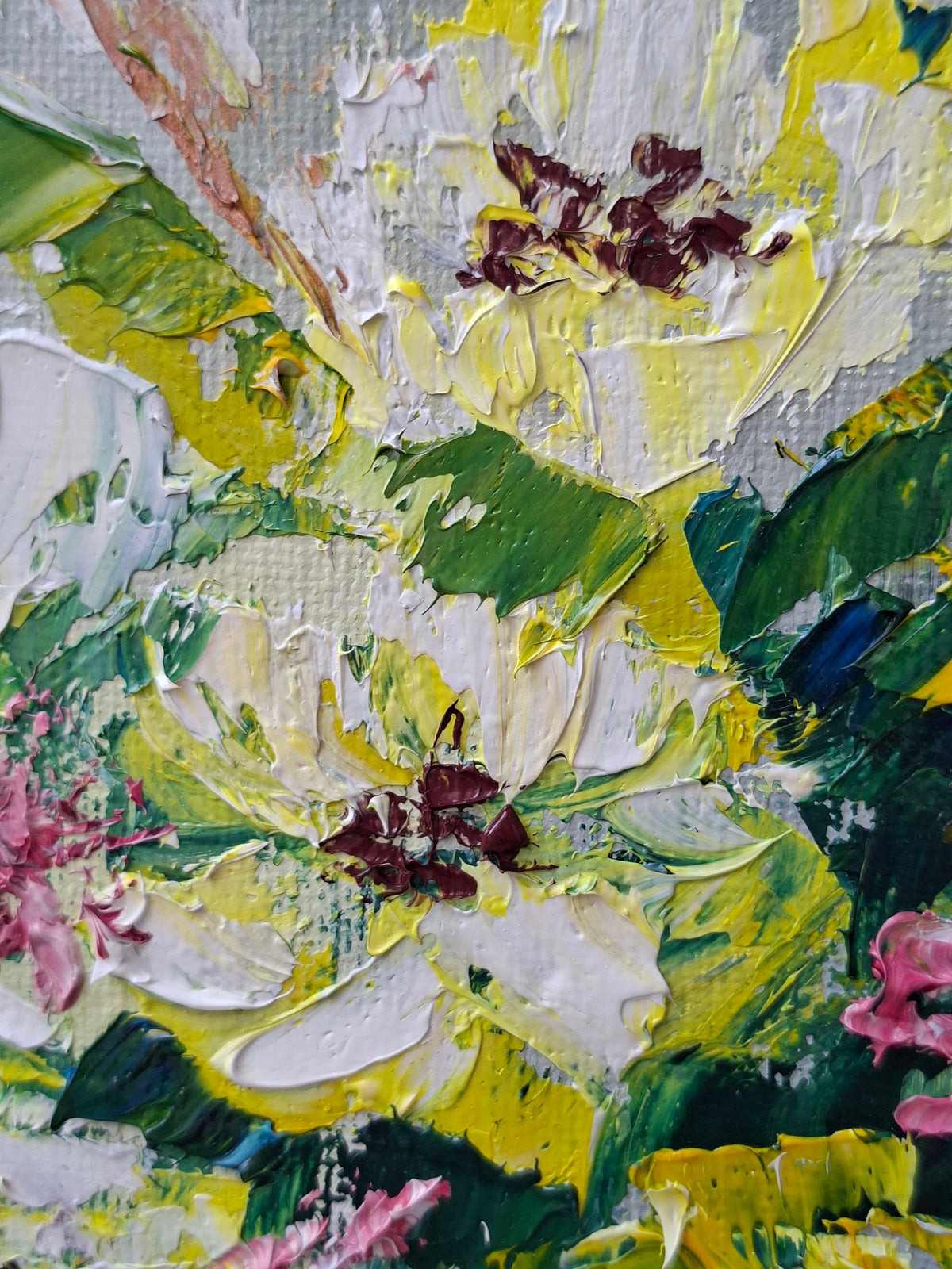 "Sunny Bouquet" — Original Textured Floral Oil Painting by Nataliia Plakhotnyk